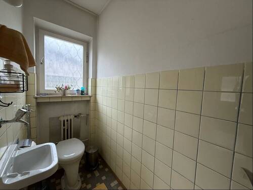 Obergeschoss: Gäste-WC - 