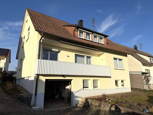 Gartenansicht - 8 Zimmer Einfamilienhaus in Bösingen