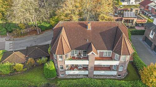 Ansicht - Bezugsfrei! Geräumige 3 ZKB Wohnung mit Balkon, Hobbykeller mit Bad & Carport! In bester Lage!