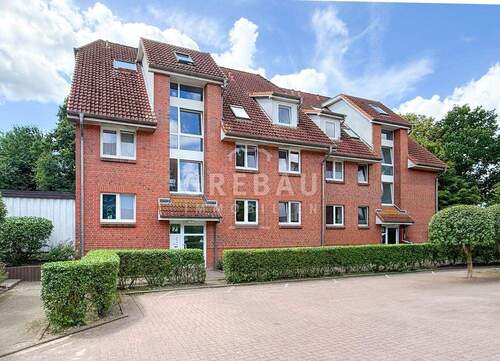 Außenansicht Straße - 2-Zimmer-Erdgeschoss-Wohnung mit Gartennutzung in ruhiger Sackgassenlage von Schenefeld