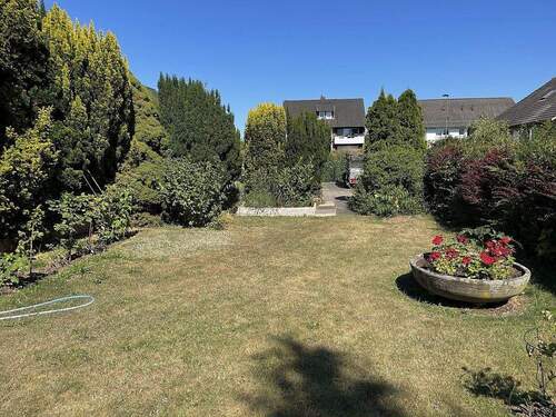 Gartengrundstück - 5 Zimmer Einfamilienhaus zum Kaufen in Minden