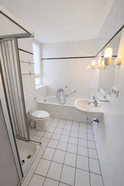 Badezimmer, EG - 