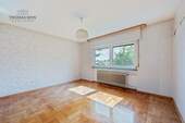 EG: Zimmer 4 - 