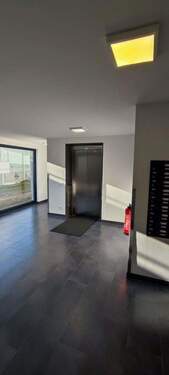 Aufzug - Etagenwohnung mit 24,90 m&sup2; in Regensburg zum Kaufen