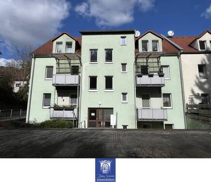 Hausansicht - Attraktive Wohnung mit Balkon in Meißen!