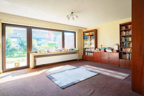 Bild 3 - 5 Zimmer Reihenmittelhaus in Krefeld / Oppum