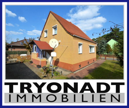 LOGO AKTUELL 2020 - Einzugsbereites Einfamilienhaus mit großem Grundstück