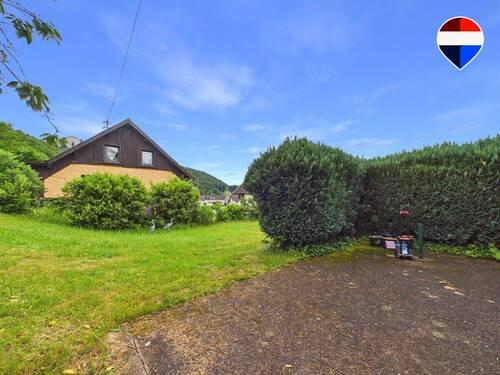 REMAX Immobilien Delux Haus in Büschfeld zu verkaufen - 