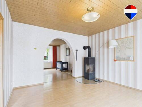REMAX Immobilien Delux Haus in Büschfeld zu verkaufen - Einfamilienhaus mit 153,90 m&sup2; in Wadern / Büschfeld zum Kaufen
