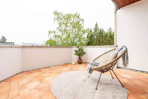 Dachterrasse 1 - 3 Zimmer Etagenwohnung zum Kaufen in Hamburg