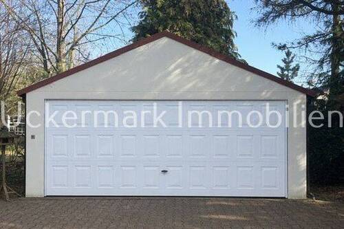 Doppelgarage - 