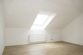 Wohnen - Modernisierte Dachgeschosswohnung in Bielefeld-Theesen!