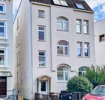 Stuck, Dielen & Licht - Altbau mit Charakter und Renovierungspotenzial für deinen Wohntraum - Lübeck St. Lorenz Nord