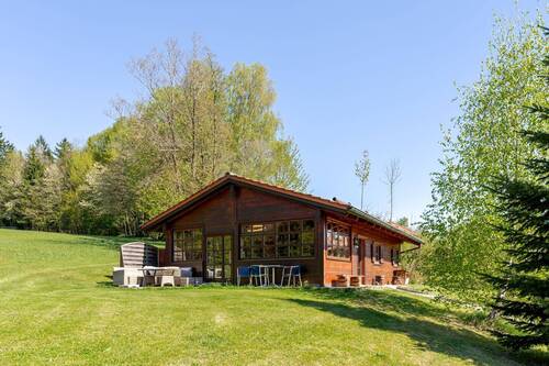 Holzhütte 