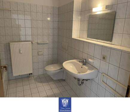 Bad - 2 Zimmer Etagenwohnung in Meißen