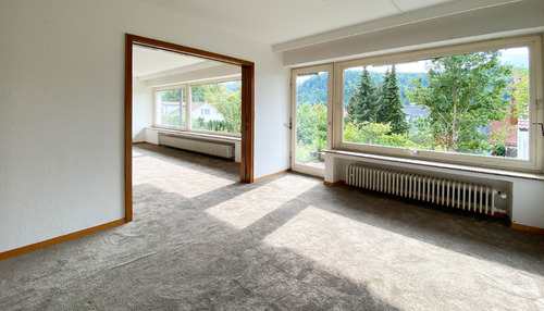 Dass Esszimmer mit Verbindung zum Wohnraum - Einfamilienhaus mit 145,00 m&sup2; in Aalen zum Kaufen