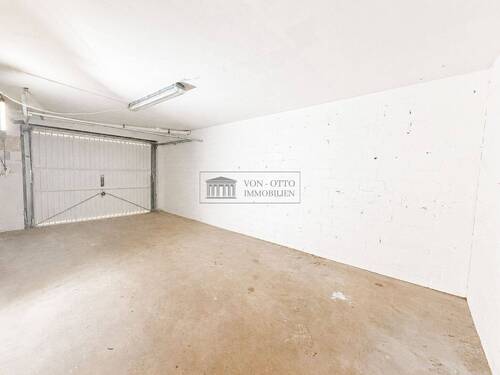Garage - 
