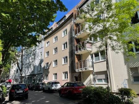 Außenansicht quer - Helle Eigentumswohnung mit Garage in der südlichen Innenstadt von Dortmund