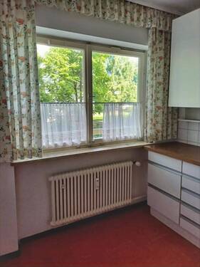 Teilansicht Küche - 2 Zimmer Etagenwohnung zum Kaufen in Lindau