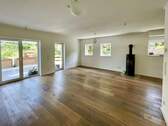 Wohnzimmer UG und Holzofen - 