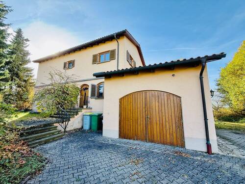 Zugang zur Einliegerwohnung - 