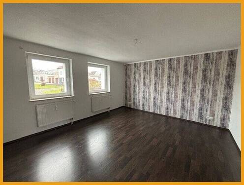 Wohnzimmer - 3 Zimmer Etagenwohnung zur Miete in Alsfeld