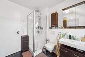 Badezimmer - Etagenwohnung mit 96,10 m² in Neuching zum Kaufen