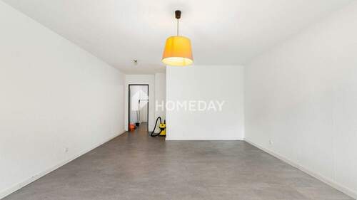 Wohnzimmer 2 - 2 Zimmer Etagenwohnung in Fürth