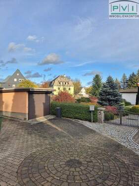 Hofbereich - Mehrfamilienhaus, Wohnhaus mit 267,00 m&sup2; in Lauter-Bernbach zum Kaufen