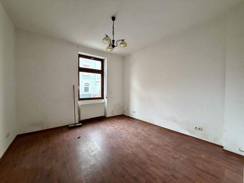 leerstehende Wohnung Erdgeschoss - 