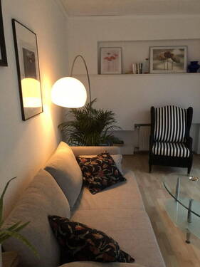Wohnzimmer - Attraktive 2-Zimmer-Wohnung im Grünen Kassel- Brasselsberg