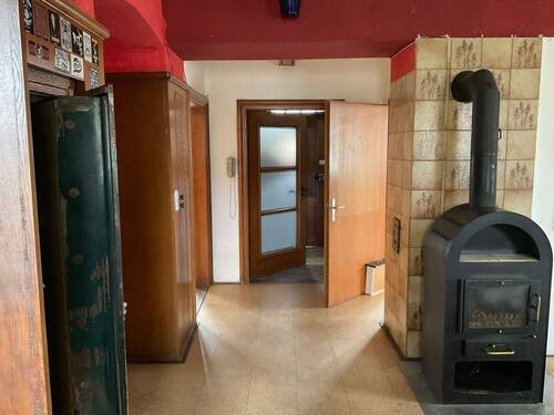 Eingang EG - 6 Zimmer Mehrfamilienhaus, Wohnhaus zum Kaufen in Maroldsweisach