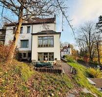 Historisches Ambiente: wunderschöne 3-Zimmer-Wohnung am Marienberg - Coburg