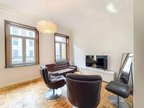 Wohzimmer - 2 Zimmer Etagenwohnung zum Kaufen in Bremen