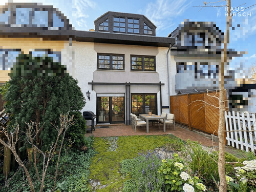 Hausansicht hinten und Garten - 