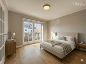 OG Schlafzimmer mit Balkon - Beispiel Foto fertig renoviert - 