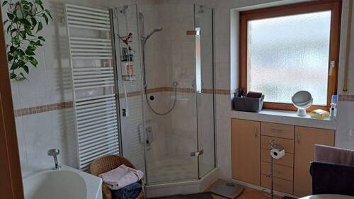 Dusche Bad OG.jpeg - 