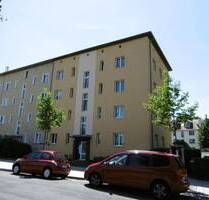 Ruhig und dennoch zentral - 2-Zimmer- Wohnung mit Südbalkon in Striesen! Bei Bedarf, mit Garage. - Dresden Gruna Ruhig und dennoch zentral - 2-Zimmer- Wohnung mit Südbalkon in Striesen! Bei Bedarf, mit Garage. - Dresden Gruna