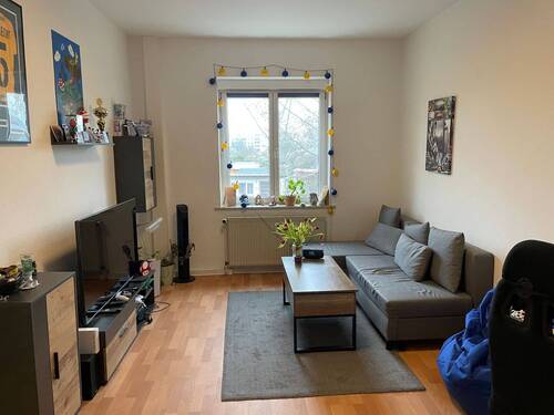Wohnzimmer - Etagenwohnung mit 52,00 m&sup2; in Dresden zur Miete