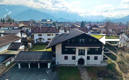 Hausansicht - 3 Zimmer Etagenwohnung zum Kaufen in Garmisch-Partenkirchen