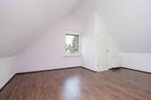 Kinderzimmer Spitzboden - 