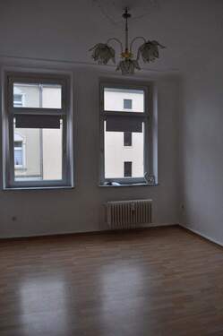 Schlafzimmer A - Beispiel - Mehrfamilienhaus, Wohnhaus mit 264,00 m² in Mönchengladbach zum Kaufen