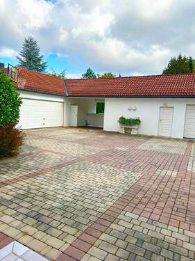 Innenhofidylle - 4 Zimmer Reihenmittelhaus in Grünwald