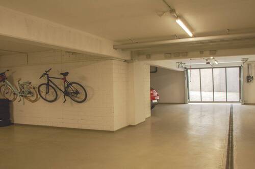 Tiefgaragenzufahrt - 