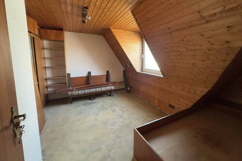 Schlafzimmer im Dachgeschoss - 