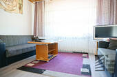Fernsehzimmer - 6 Zimmer Mehrfamilienhaus, Wohnhaus zum Kaufen in Osnabrück / Hellern