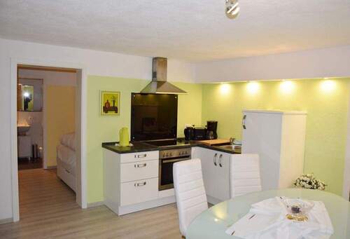 Küche mit Essbereich - 