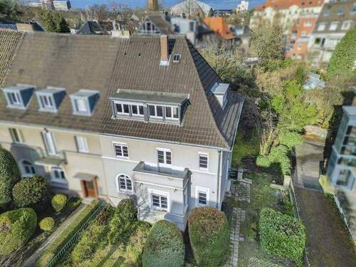 Vogelperspektive - 1 Zimmer Mehrfamilienhaus, Wohnhaus zum Kaufen in Köln