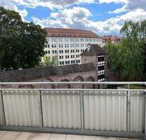Wohnen in der Altstadt: Helle 2-3 Zi. Whg. mit Balkon Wohnung mieten - Nürnberg Sebald