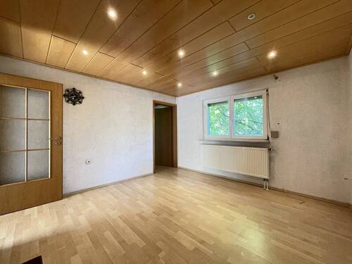 EG Wohnen - 7 Zimmer Mehrfamilienhaus, Wohnhaus zum Kaufen in Lauf